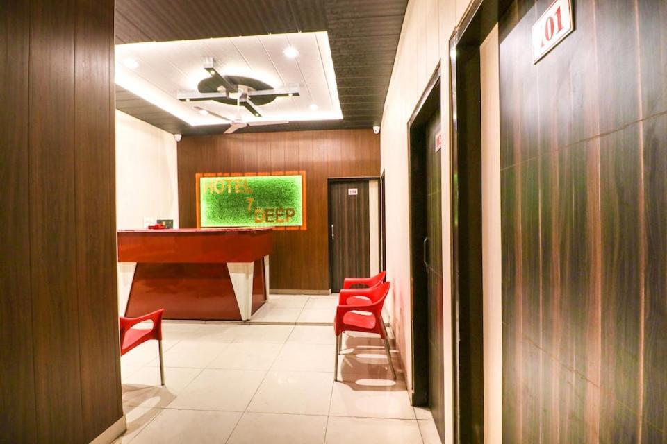 Hotel 7 Deep Ludhiana Eksteriør bilde